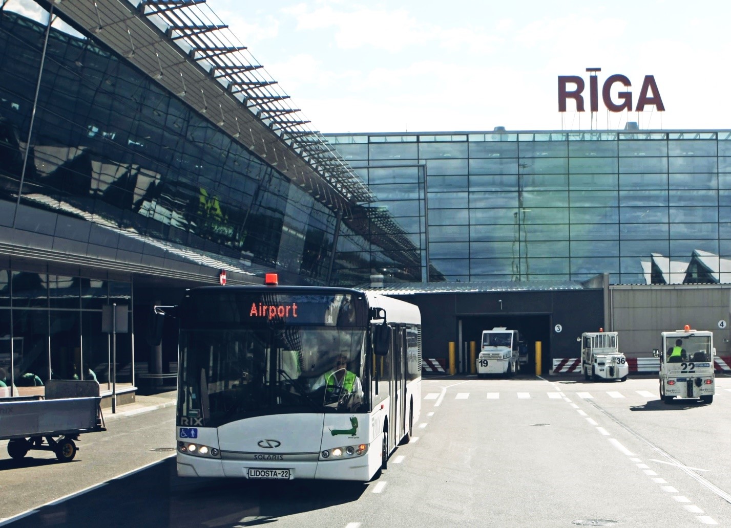 Автобус из аэропорта Риги
