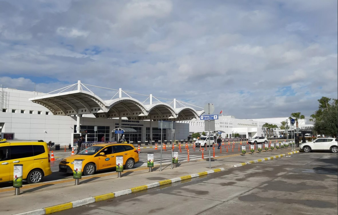 Такси из аэропорта Антальи в Аланью