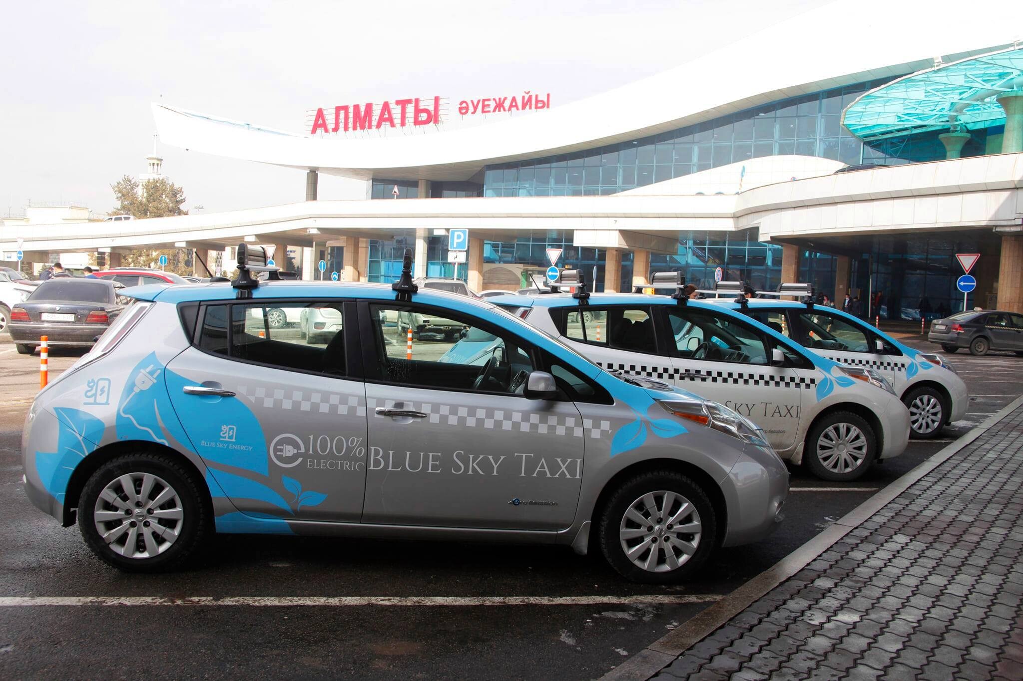 Электротакси из аэропорта Алматы